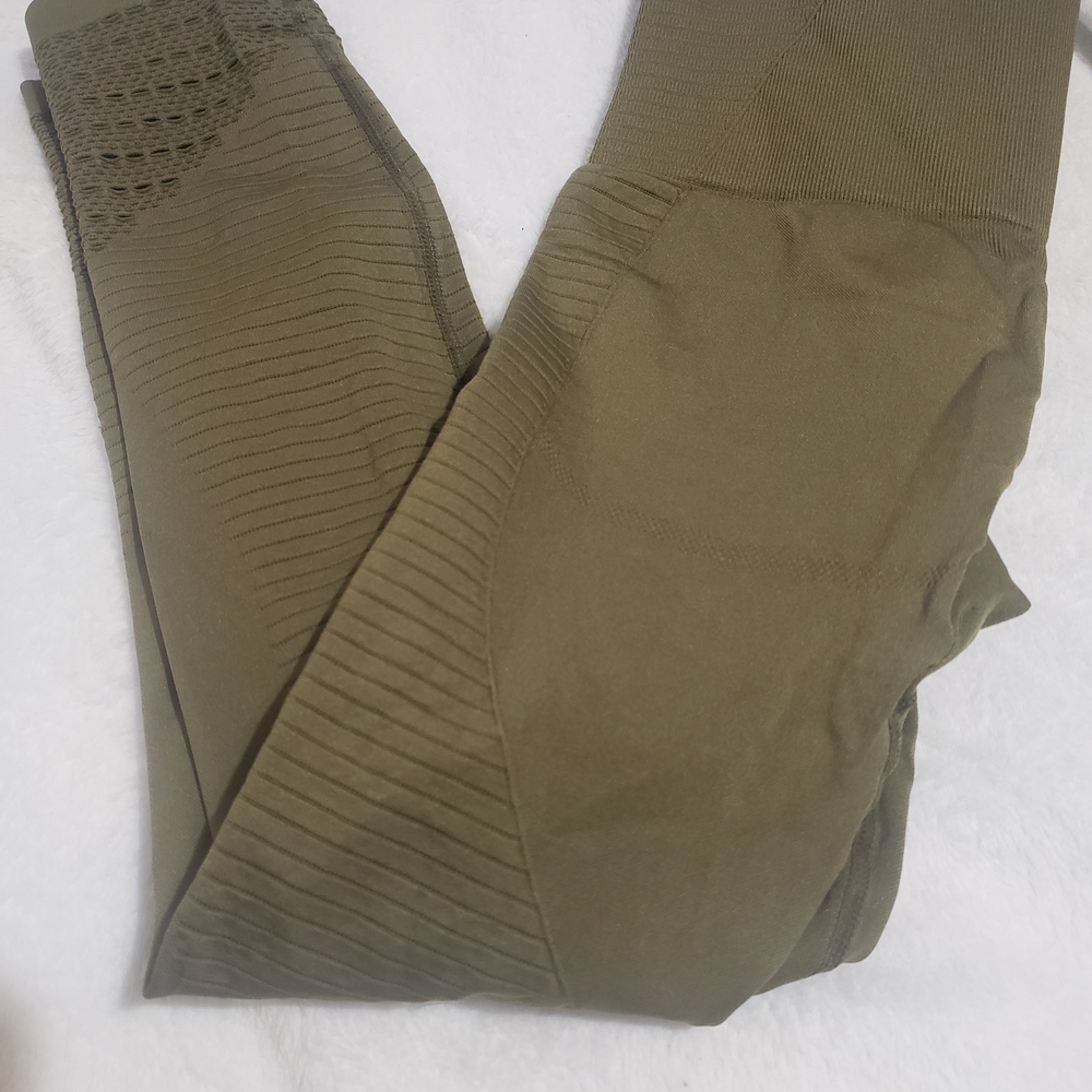 Olive Green Women's Leggings Sz Lg